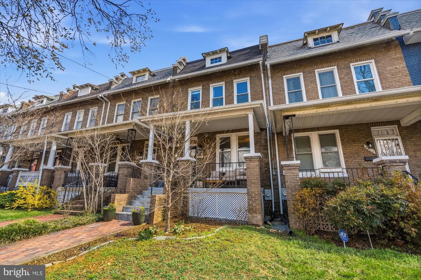 4515 Arkansas Avenue NW photo 2