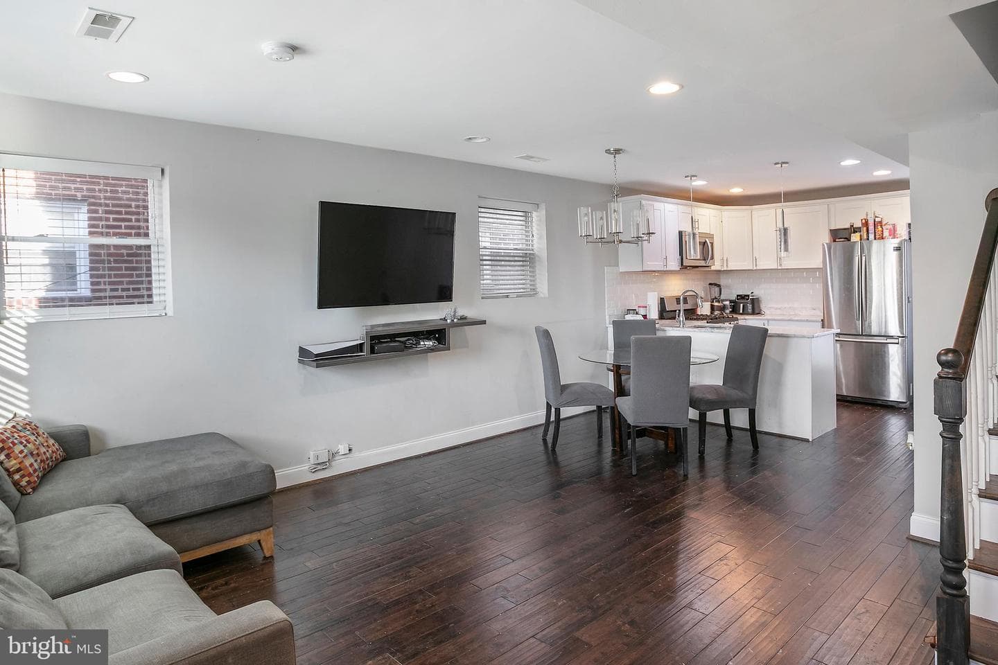 4247 Fort Dupont Terrace SE photo 11