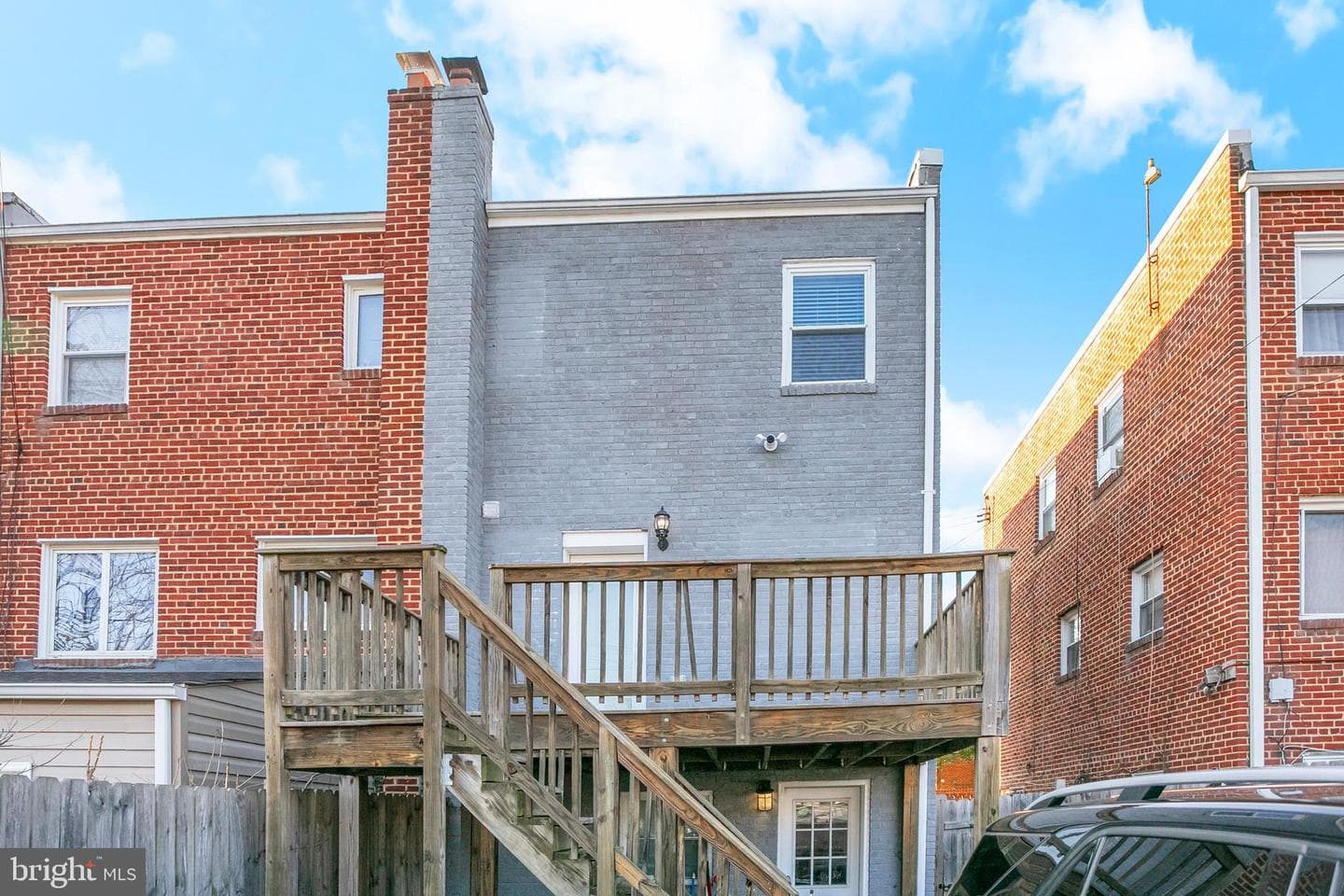 4247 Fort Dupont Terrace SE photo 3