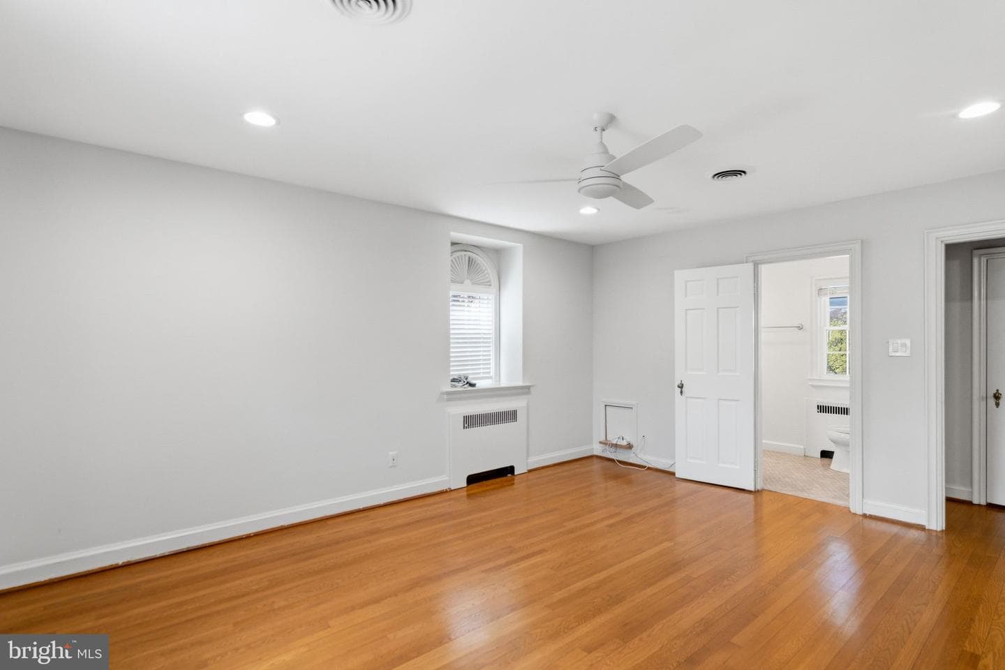 2116 Branch Avenue SE photo 23