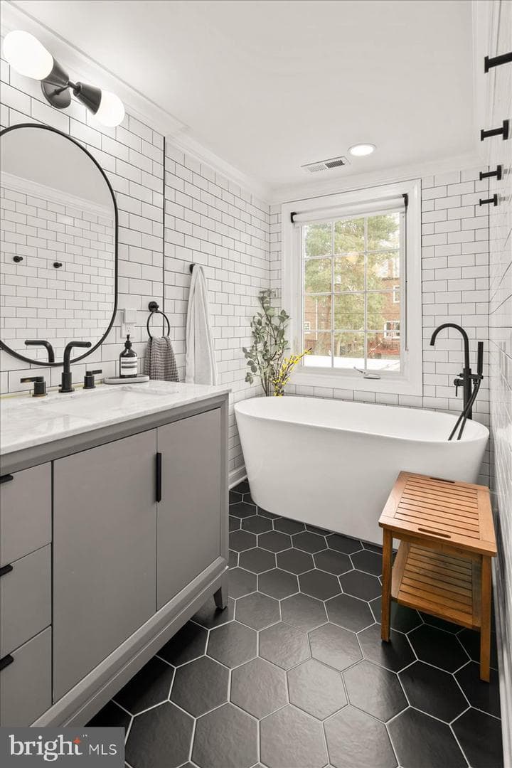 1509 Van Buren Street NW photo 35