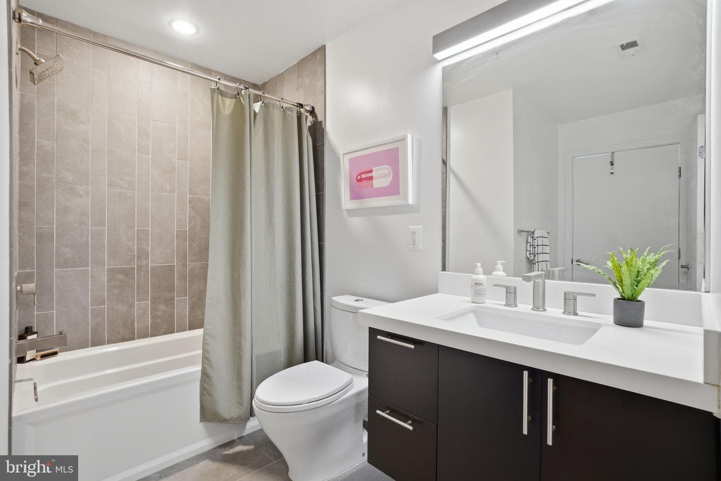 1443 Chapin Street NW #303 photo 20
