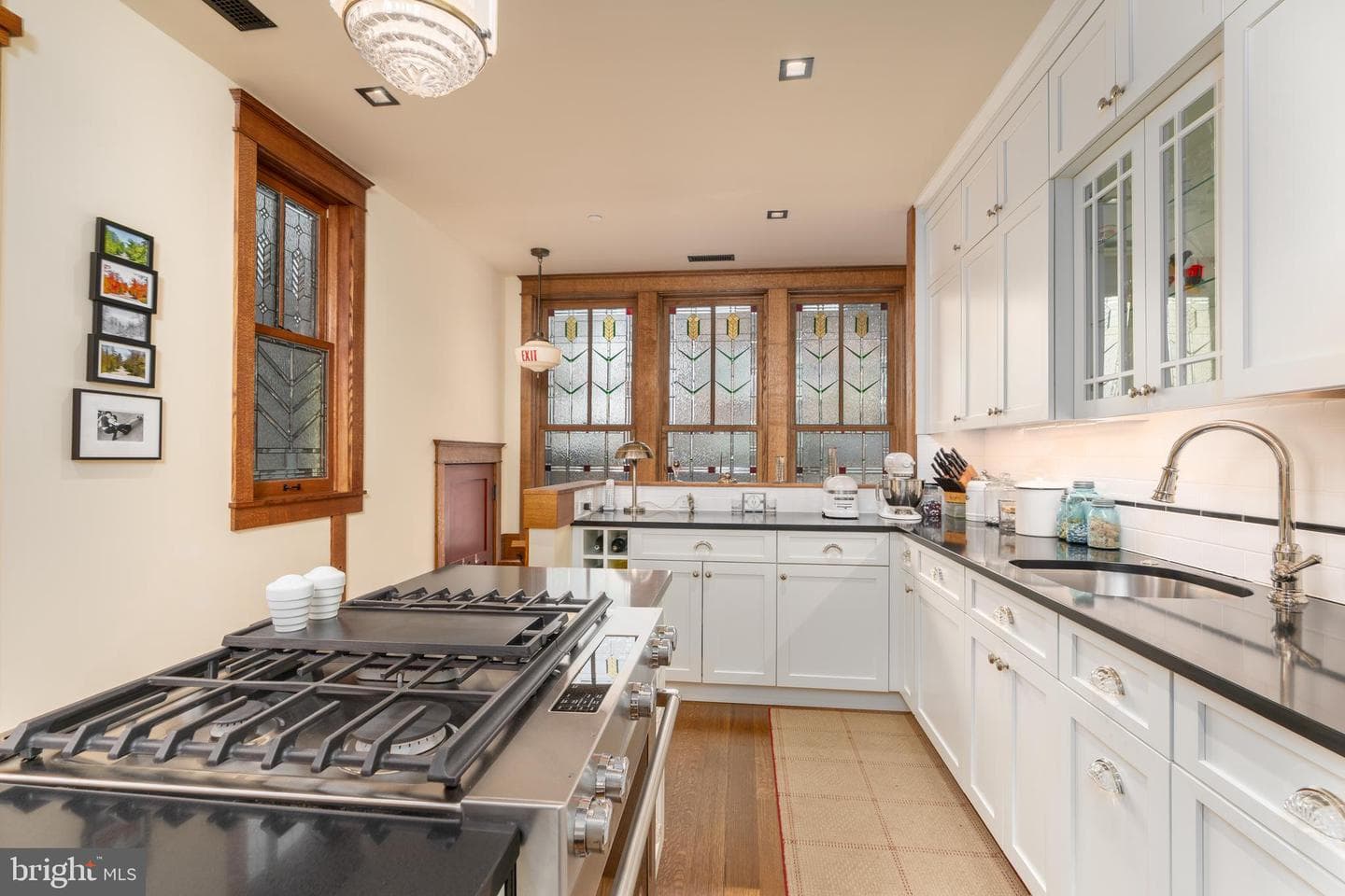 1737 Church Street NW photo 4