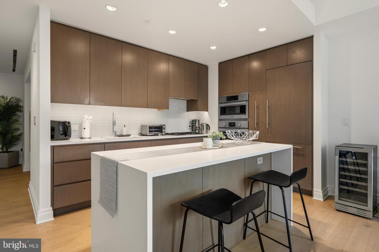 2501 M Street NW #306 photo 6