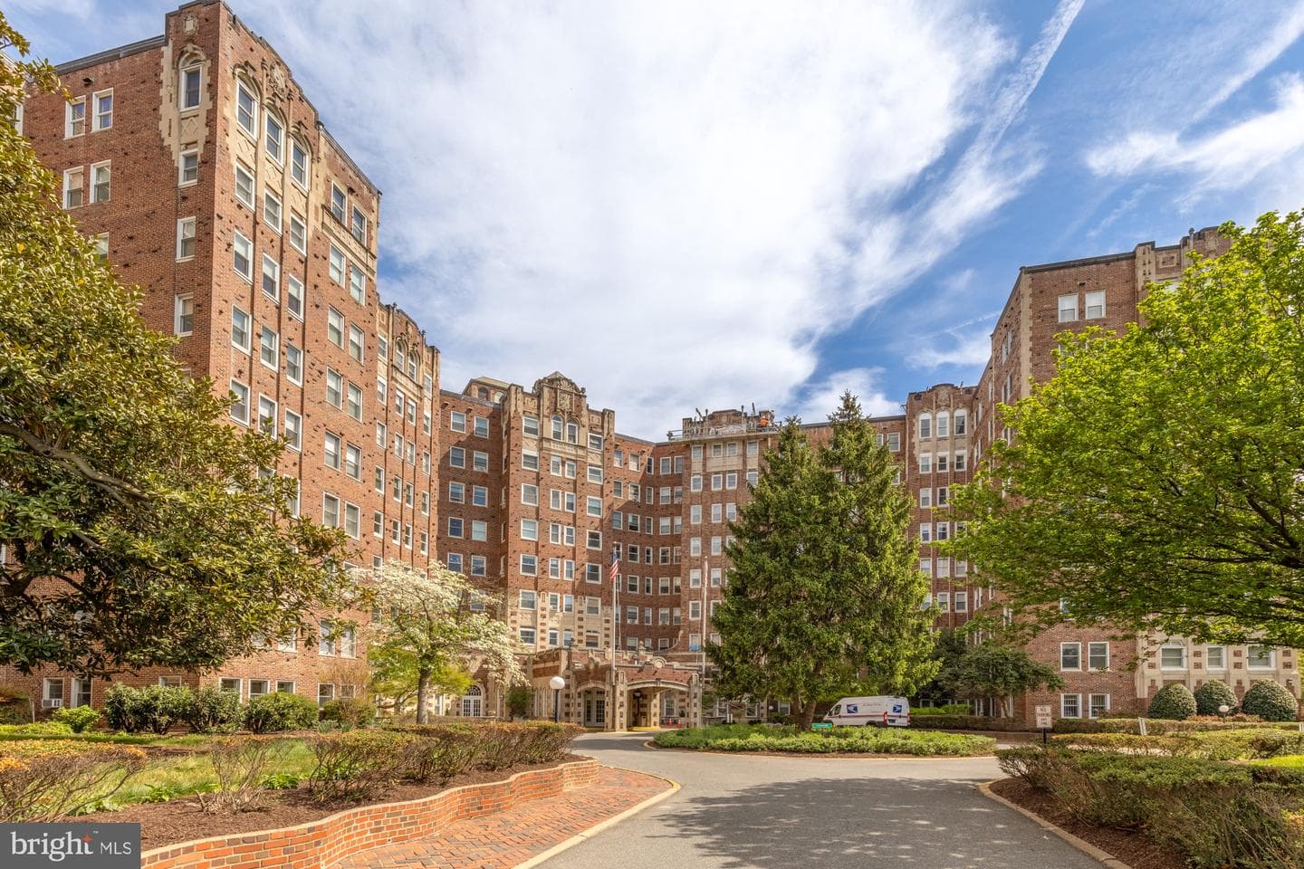 3601 Connecticut Avenue NW #l10