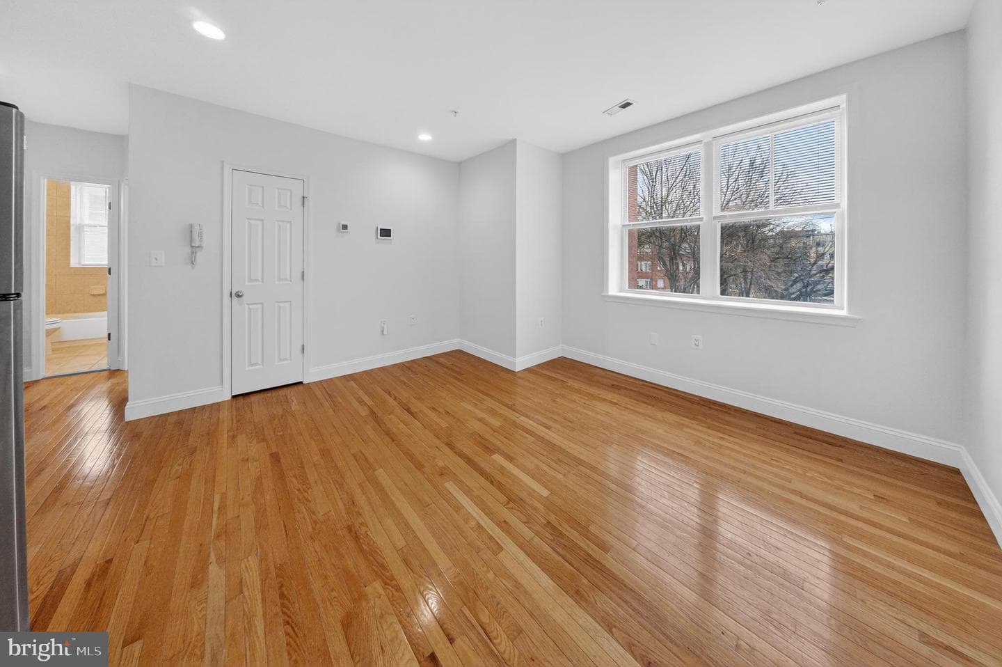 1629 L Street NE #202 photo 5