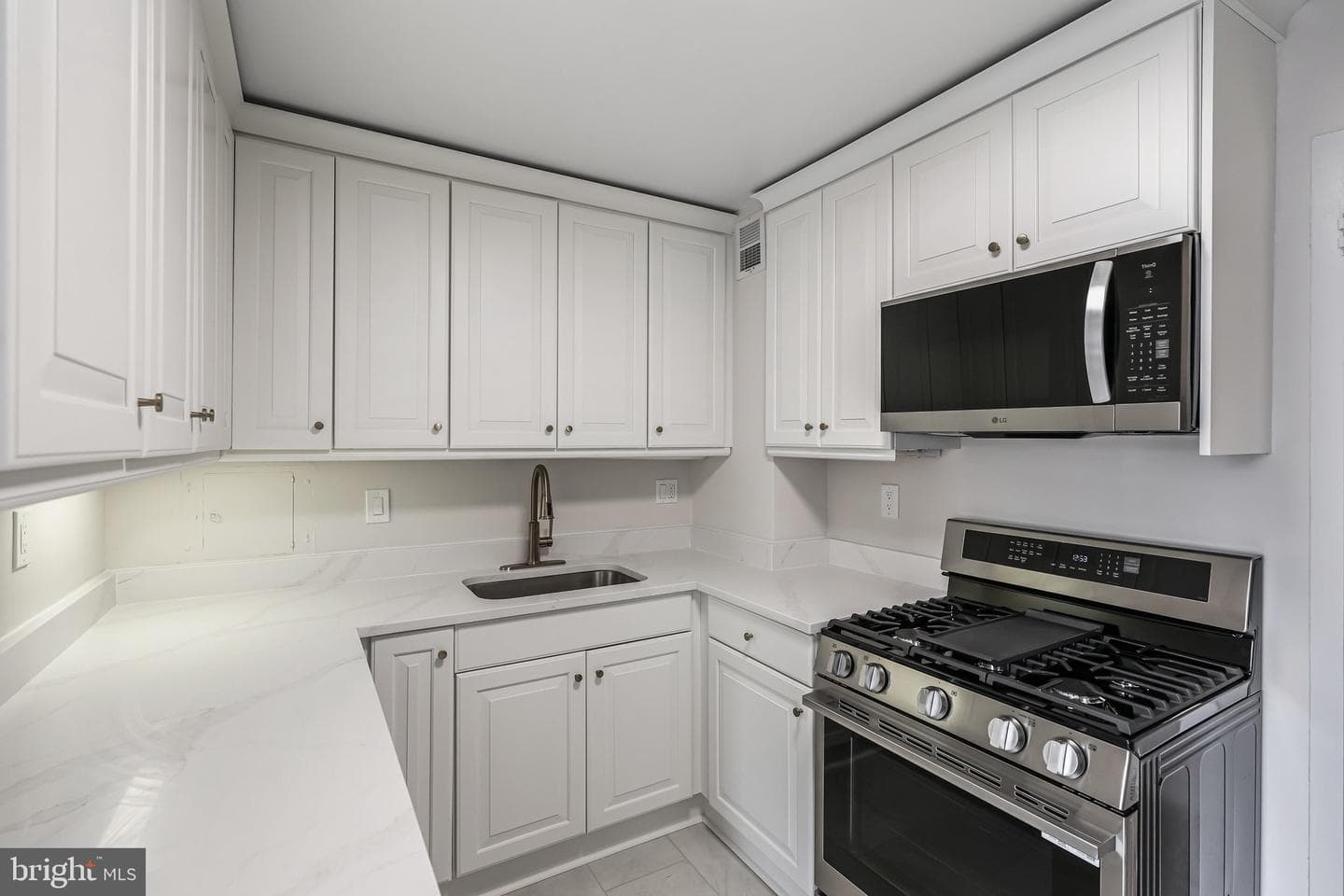 2510 Virginia Ave NW #1101-N photo 9