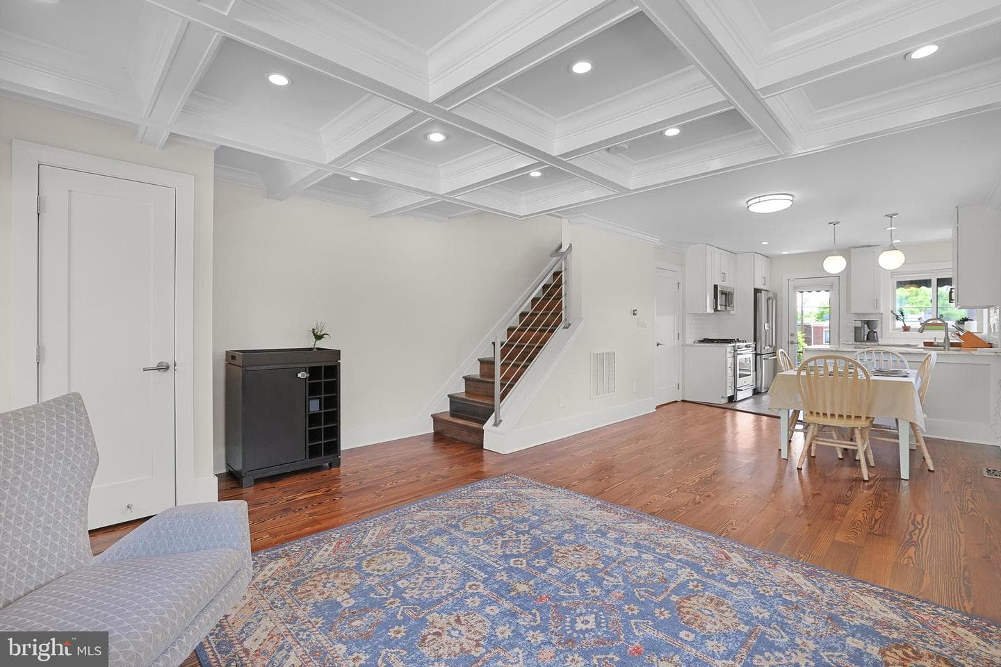 1225 Gallatin Street NE photo 4