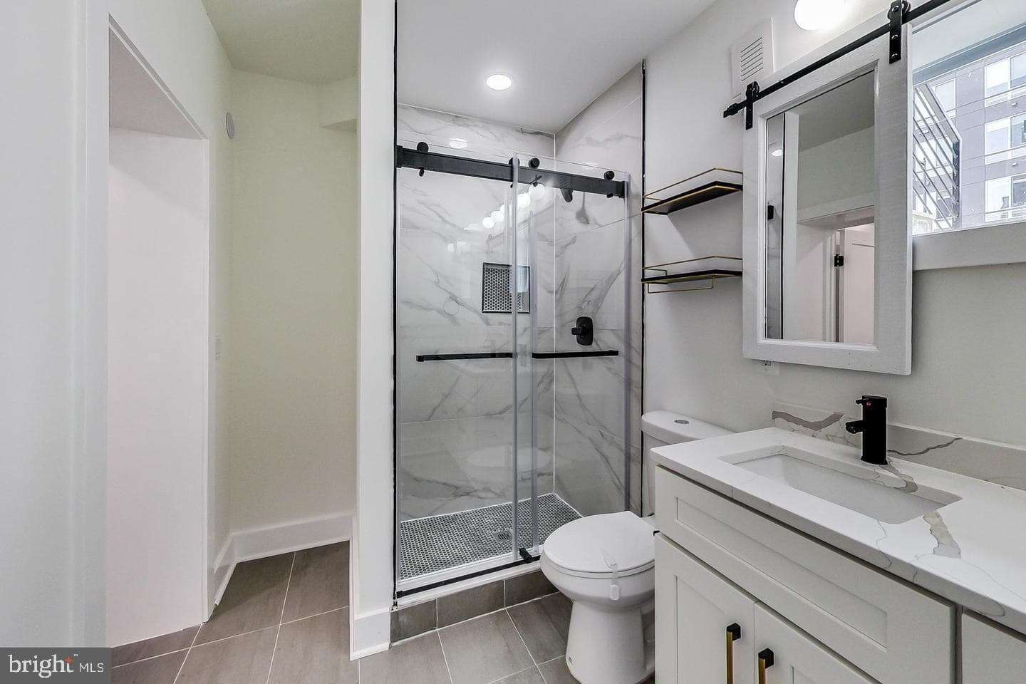 1626 K Street NE #a photo 10