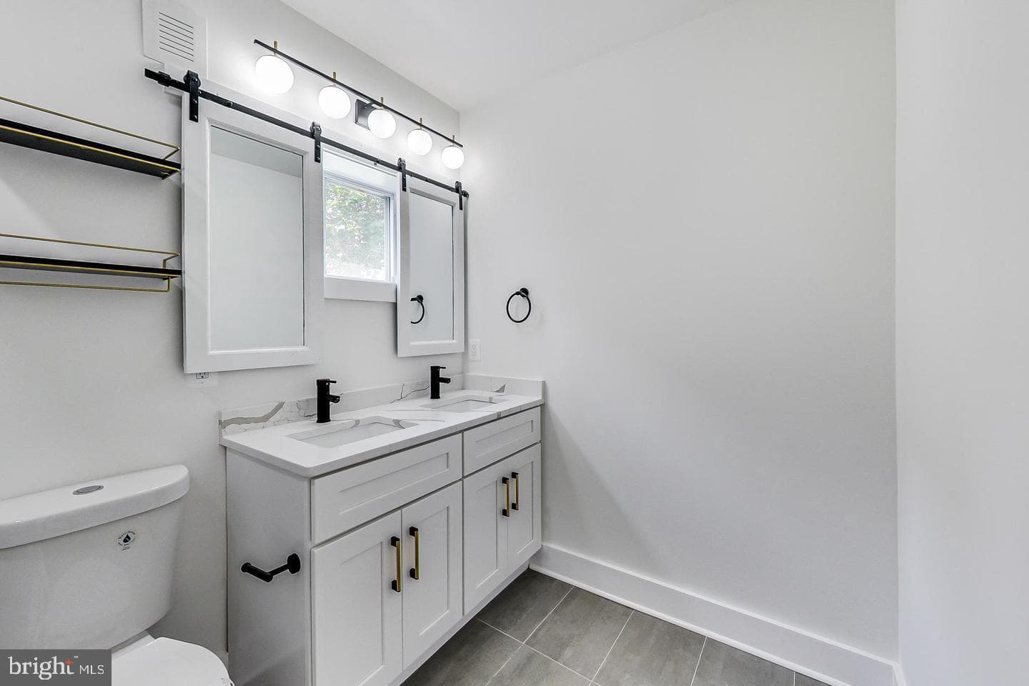 1626 K Street NE #a photo 9