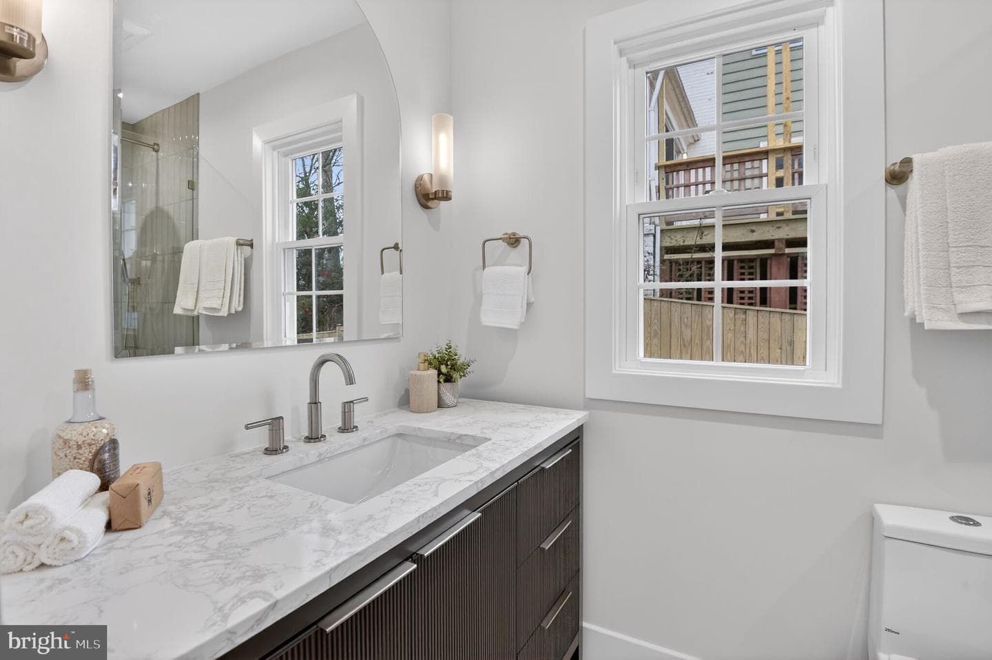 3637 Tilden Street NW photo 33