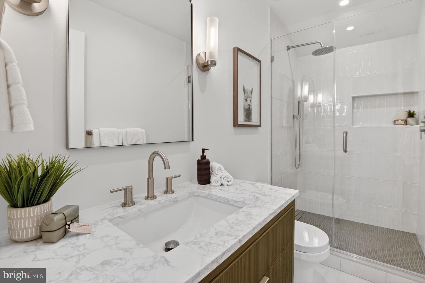 3637 Tilden Street NW photo 37
