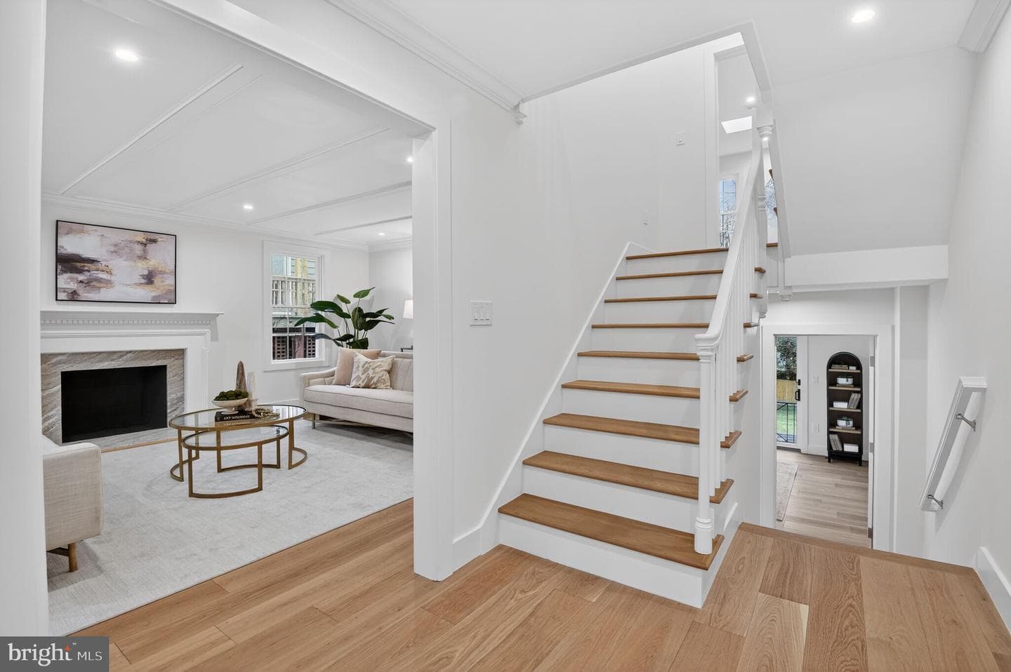 3637 Tilden Street NW photo 4