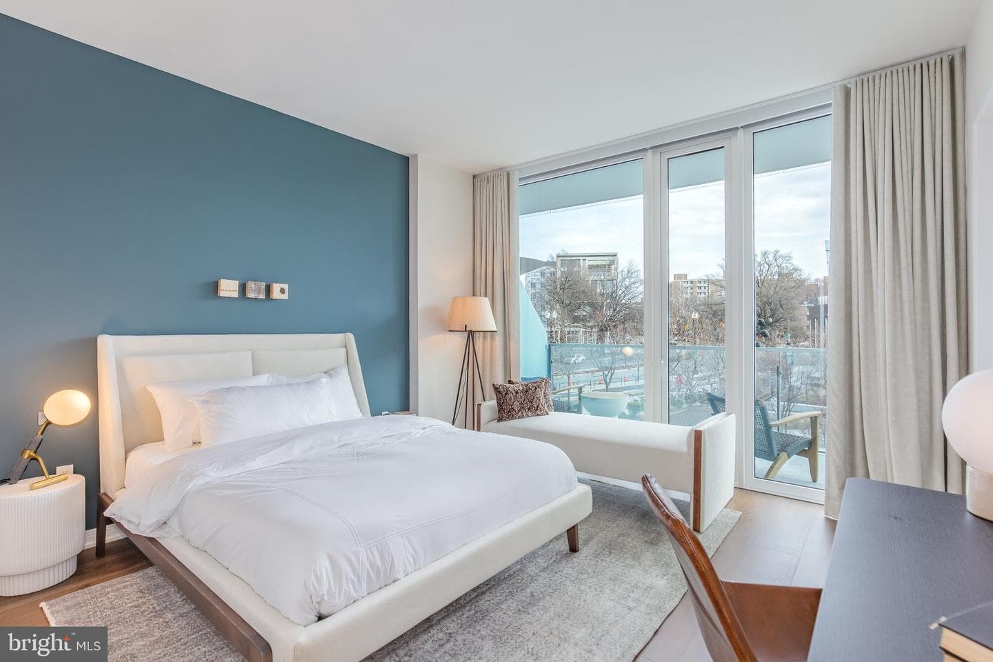 601 Wharf Street SW #203 photo 19