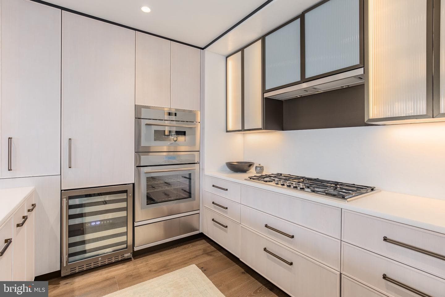 601 Wharf Street SW #203 photo 7