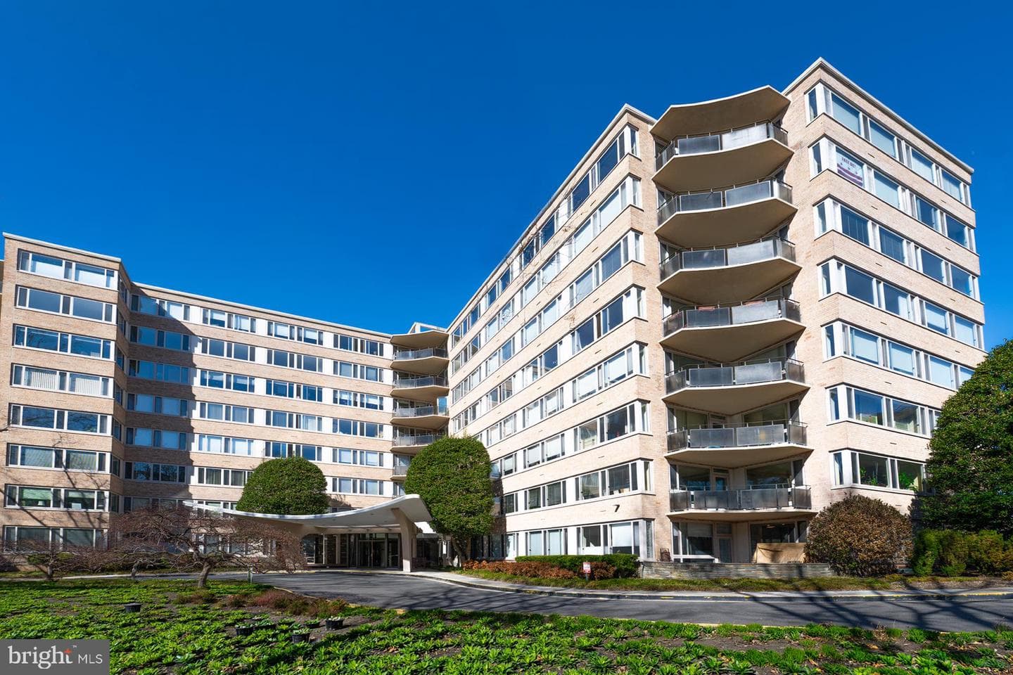 4101 Cathedral Avenue NW #1107 photo 39