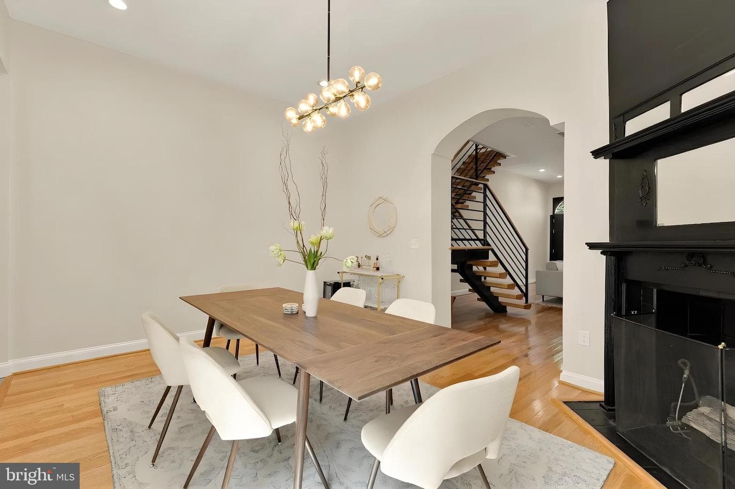 1248 Girard Street NW photo 9