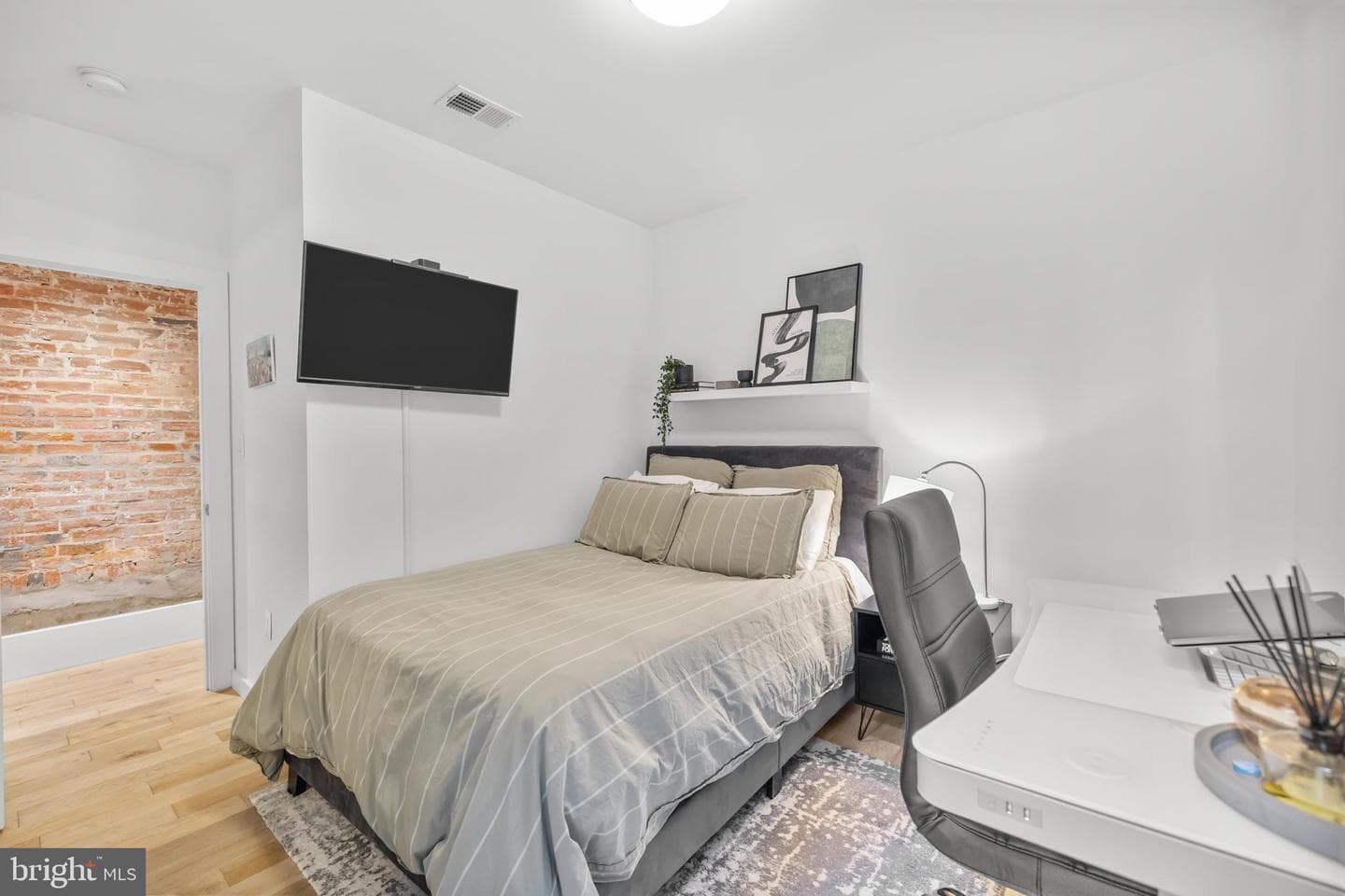 1324 W Street NW #1 photo 25