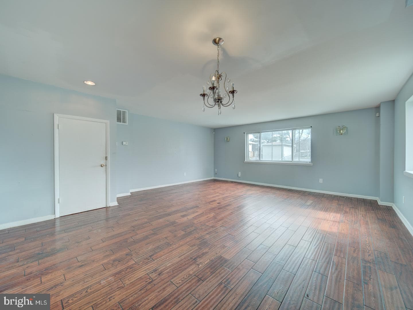 4705 Sargent Road NE photo 10