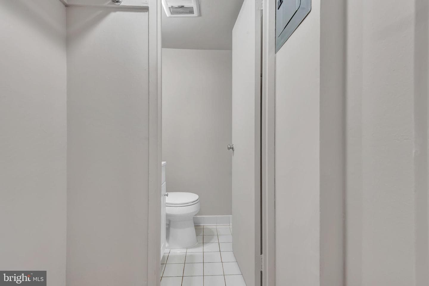 164 G Street SW #144 photo 9