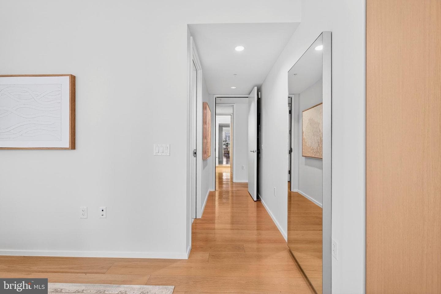 925 H Street NW #515 photo 33