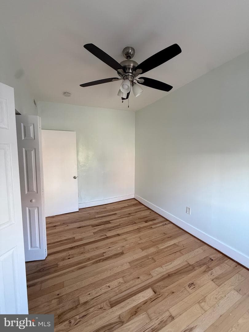 528 Hobart Place NW photo 38