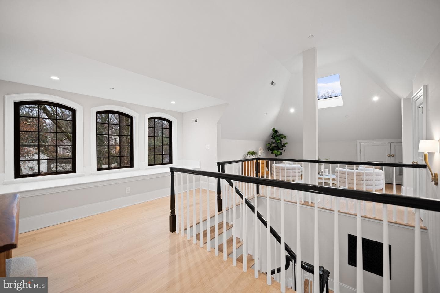 5125 Upton Street NW photo 33