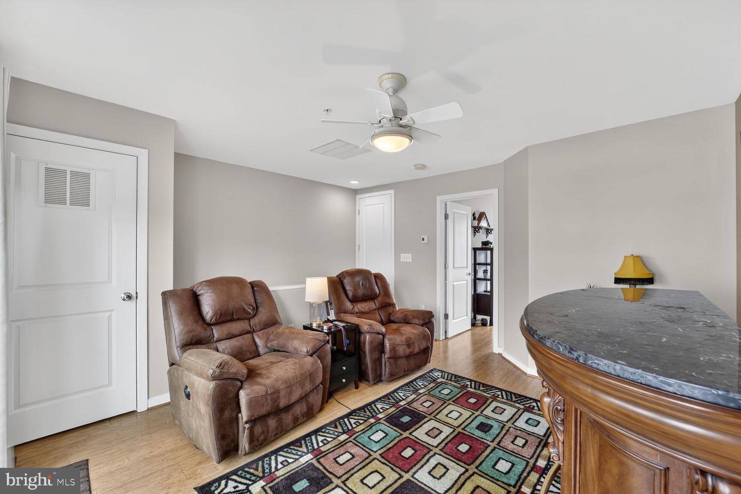 814 3rd Street SE photo 23