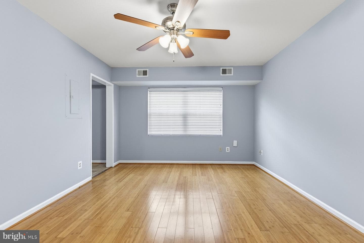 210 43rd Road NE #103 photo 12