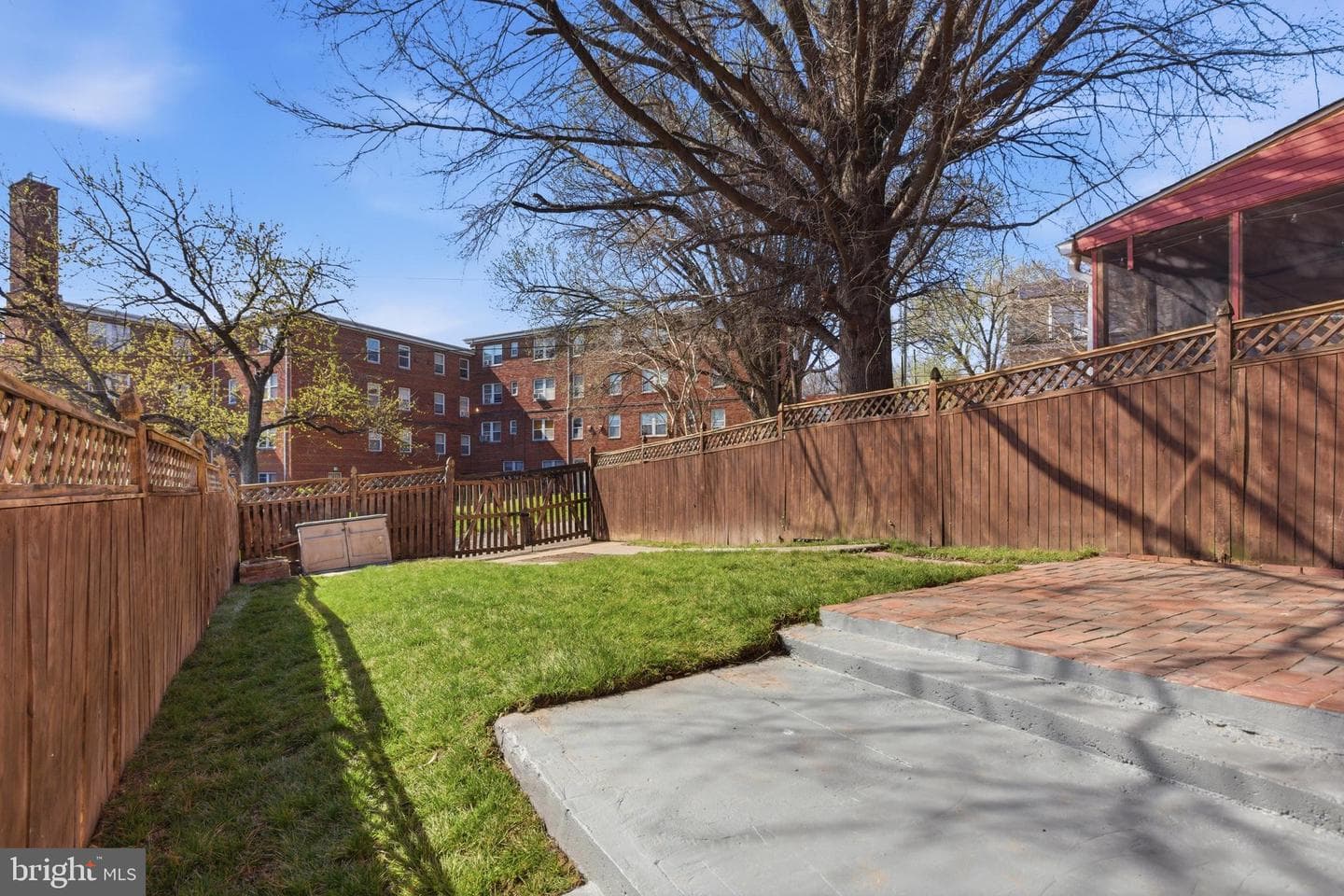 5722 Chillum Place NE photo 21
