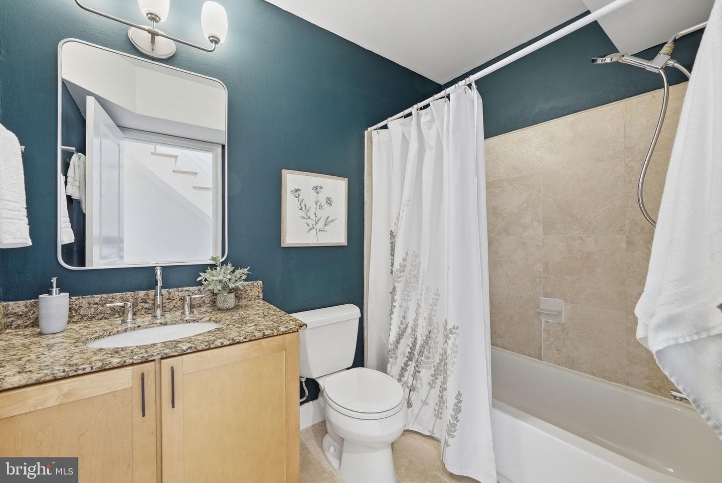 2713 Ontario Road NW #5 photo 21