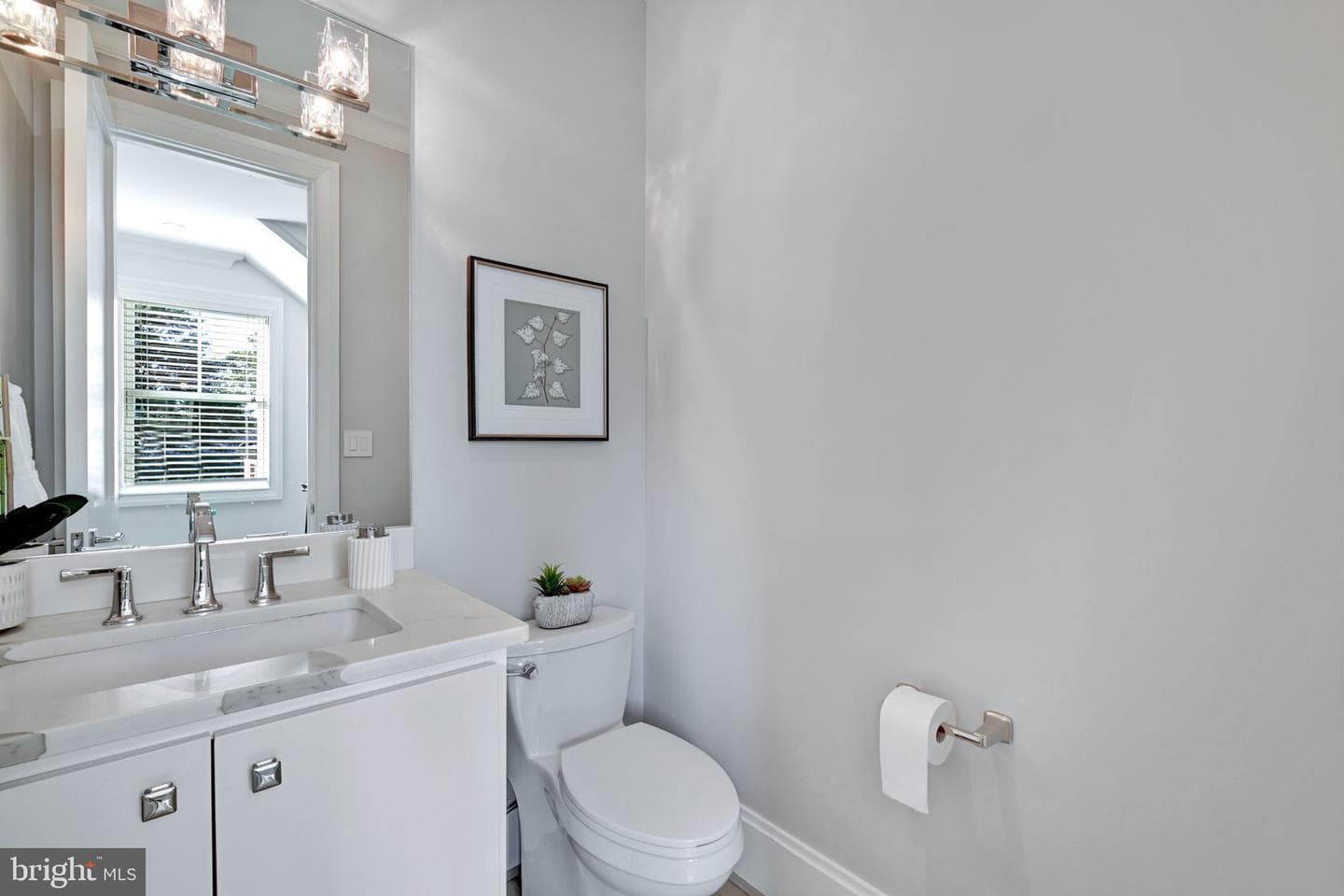 6517 Barnaby Street NW photo 33