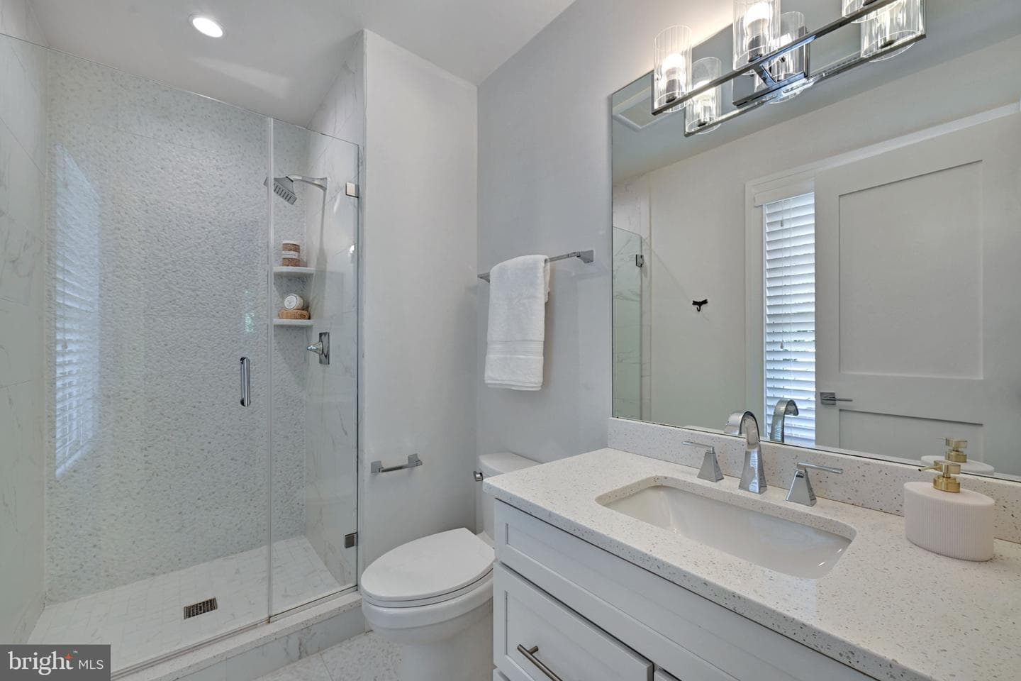 6517 Barnaby Street NW photo 45