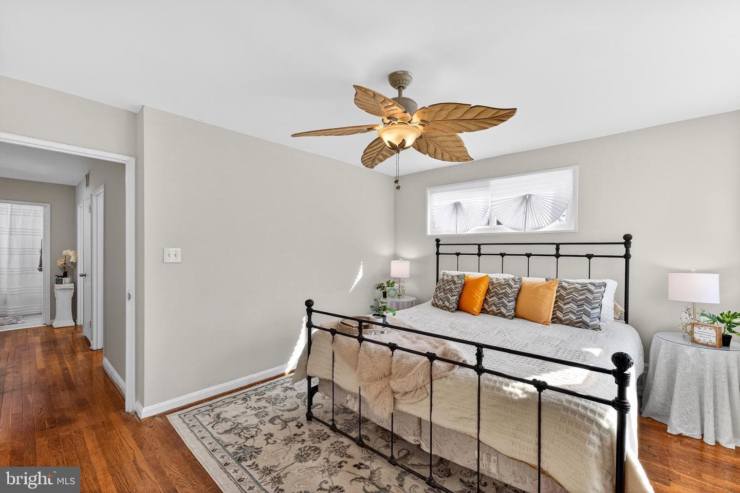 1112 Hamilton Street NE photo 26