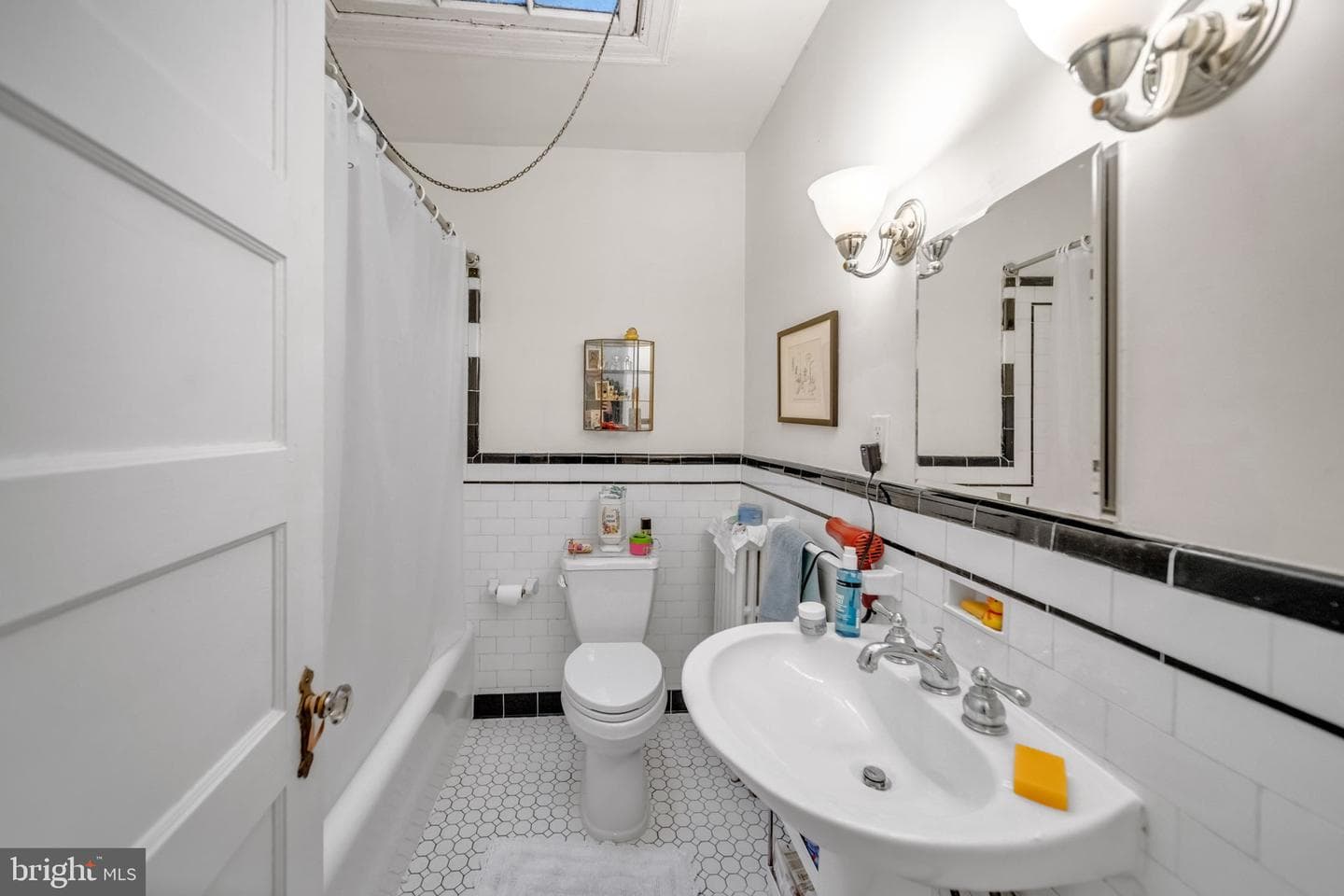 513 Nicholson Street NW photo 22