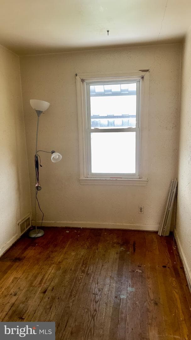 515 47th Street NE photo 4