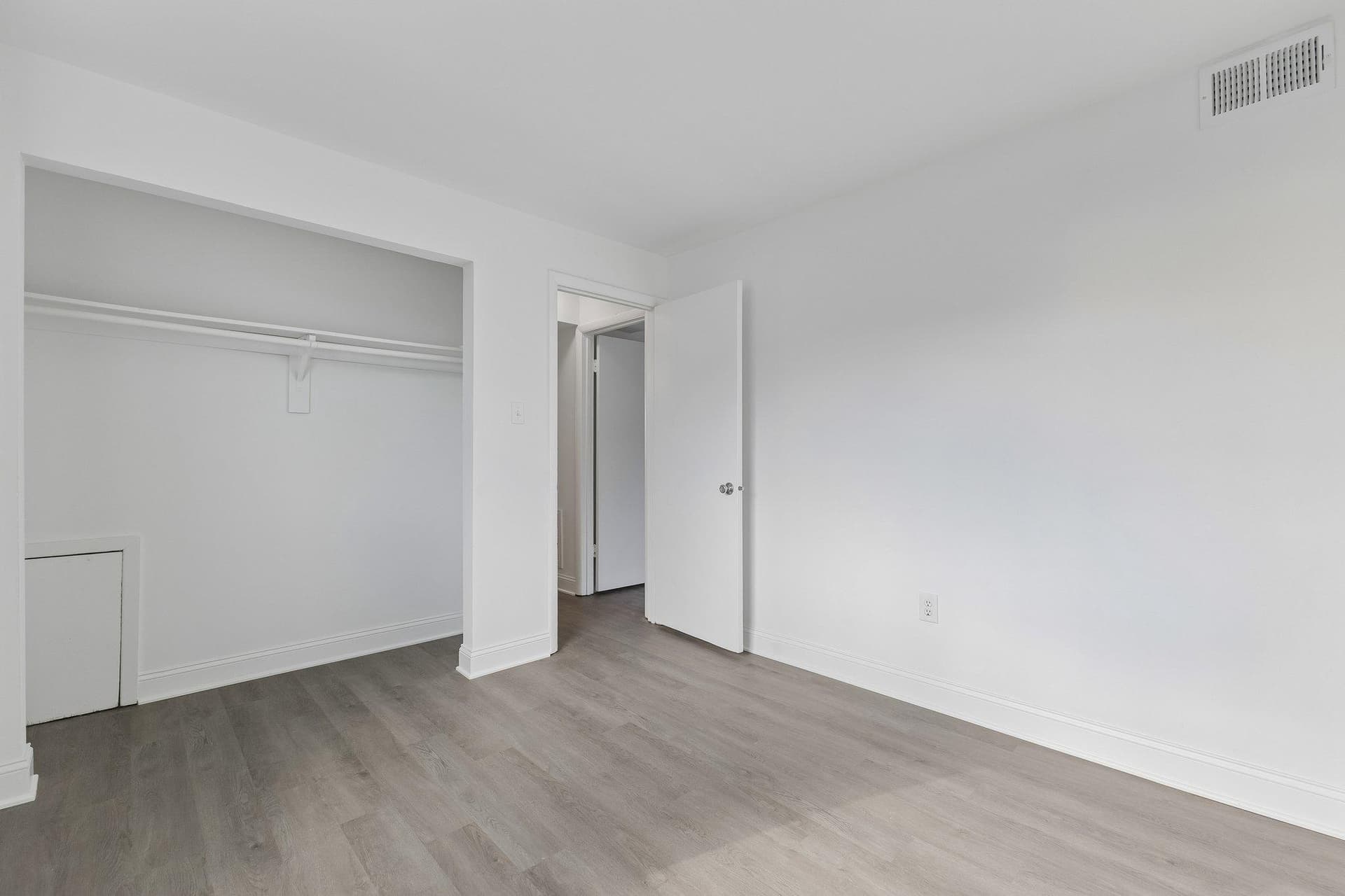3415 5th Street SE #26 (West Bldg) photo 22