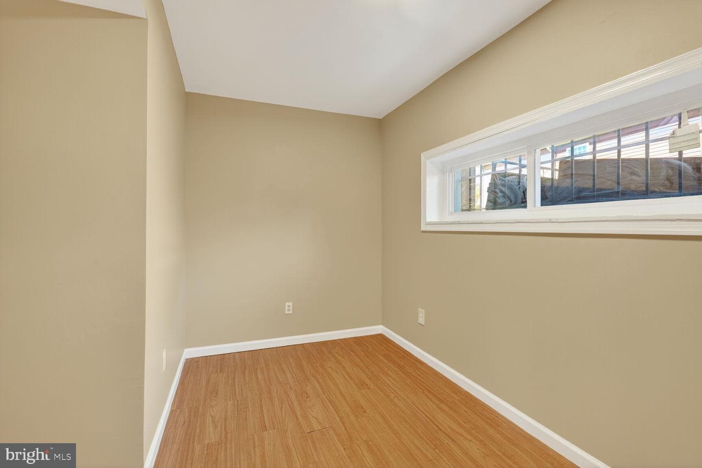 260 45th Street NE photo 14