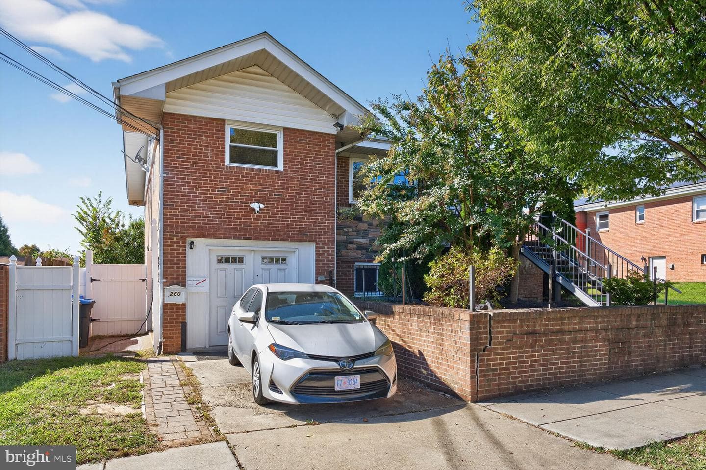 260 45th Street NE photo 3