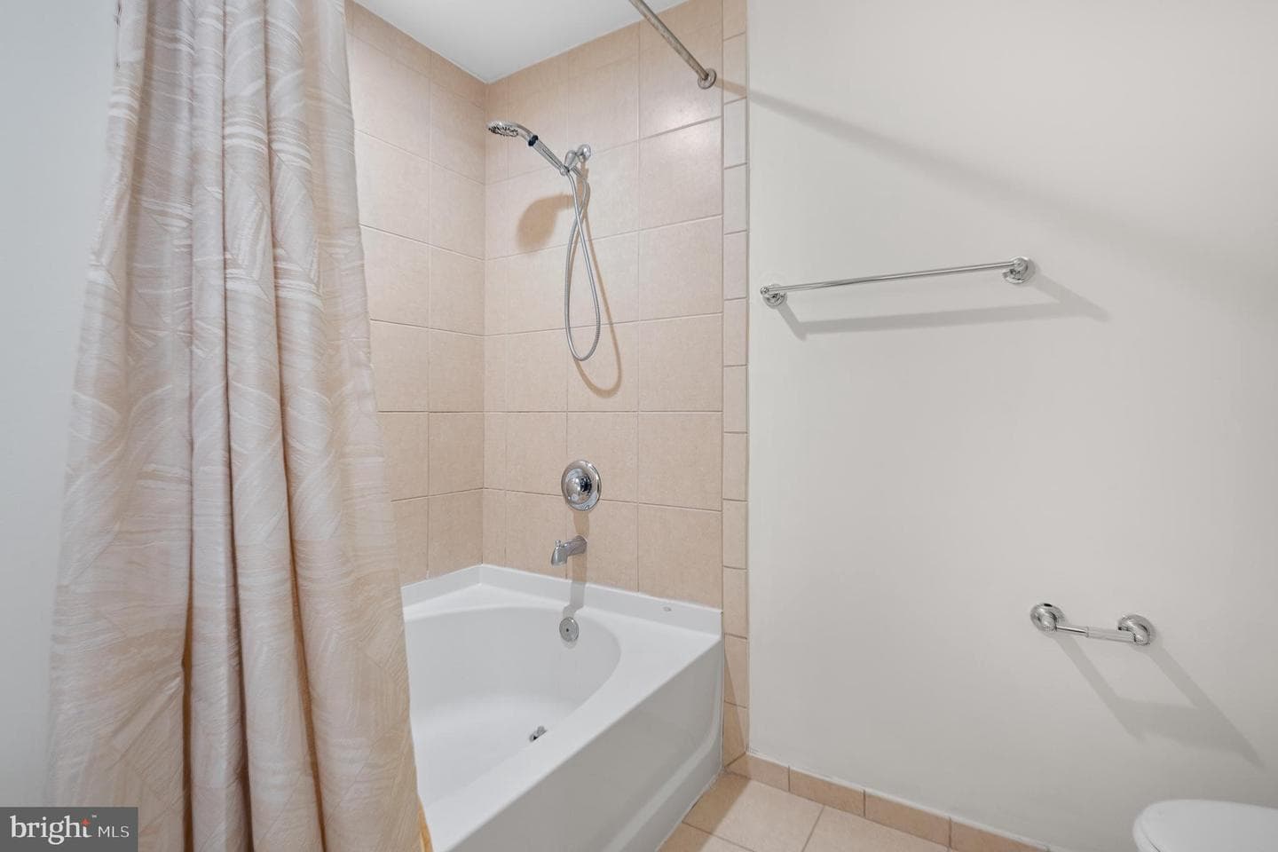 910 M Street NW #126 photo 32