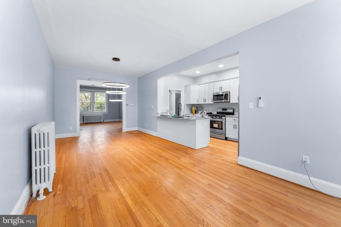 325 Madison Street NW photo 17