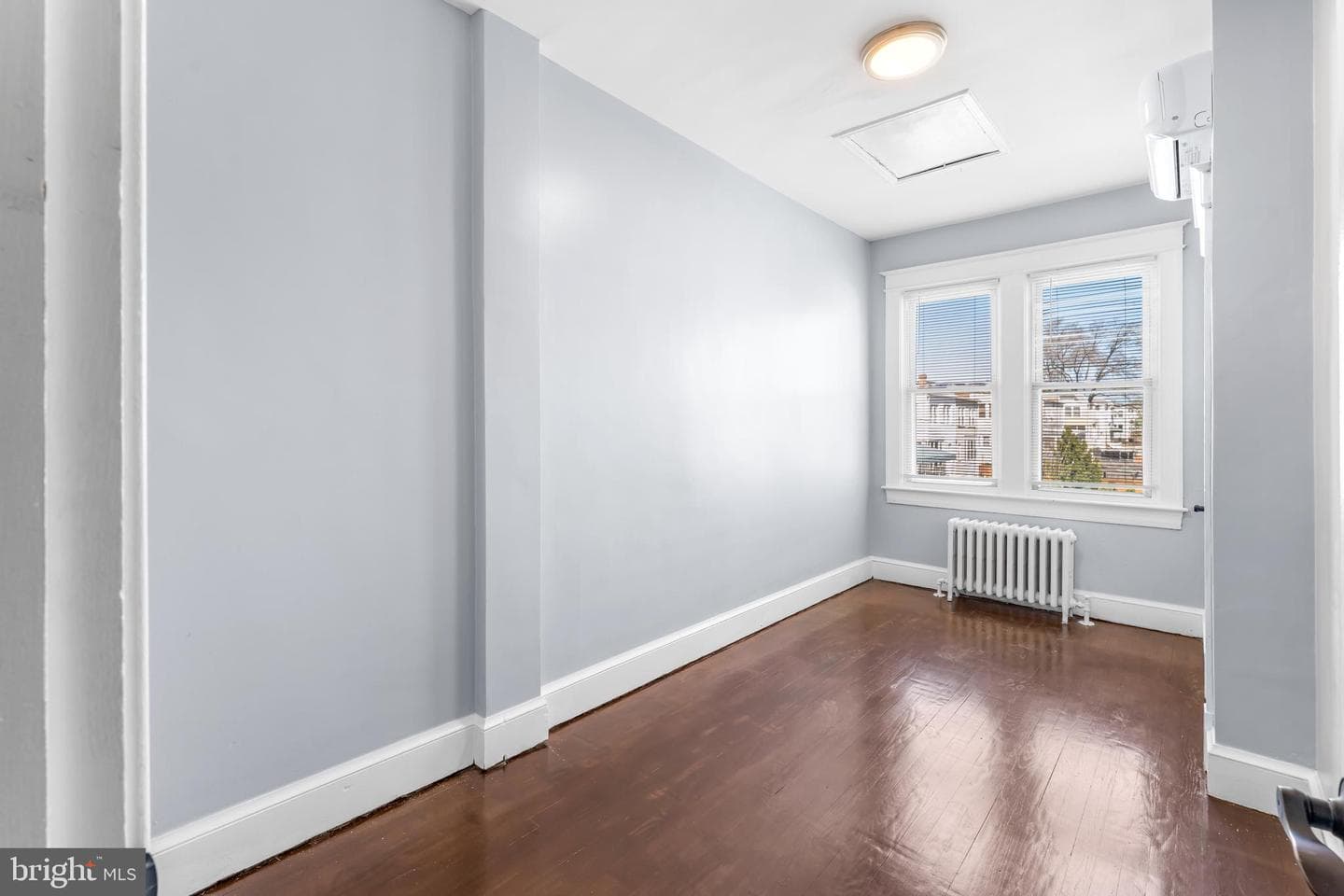 325 Madison Street NW photo 20