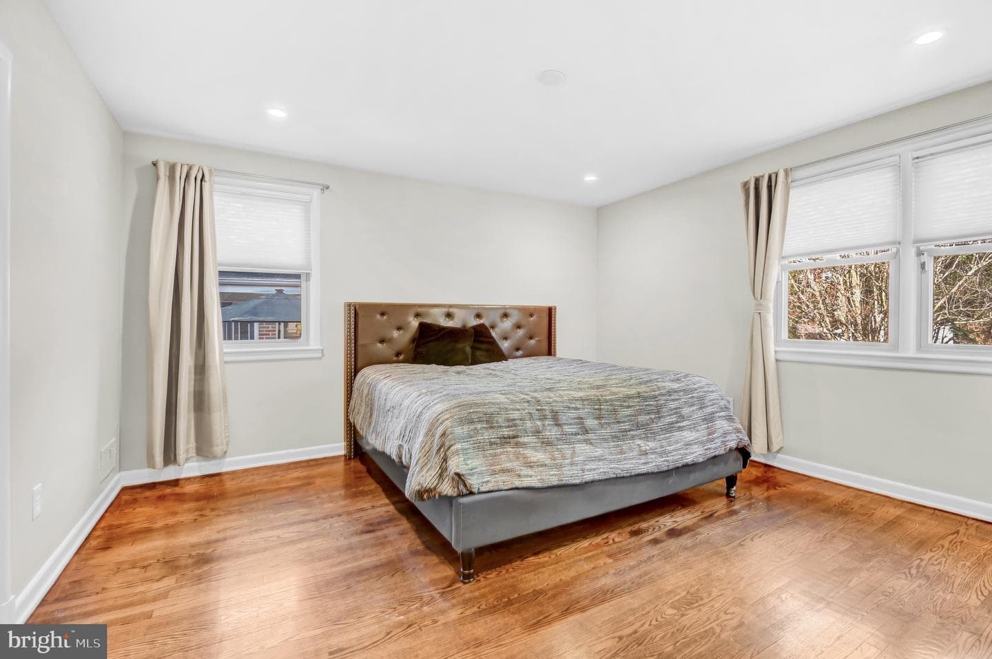 6617 13th Place NW photo 10