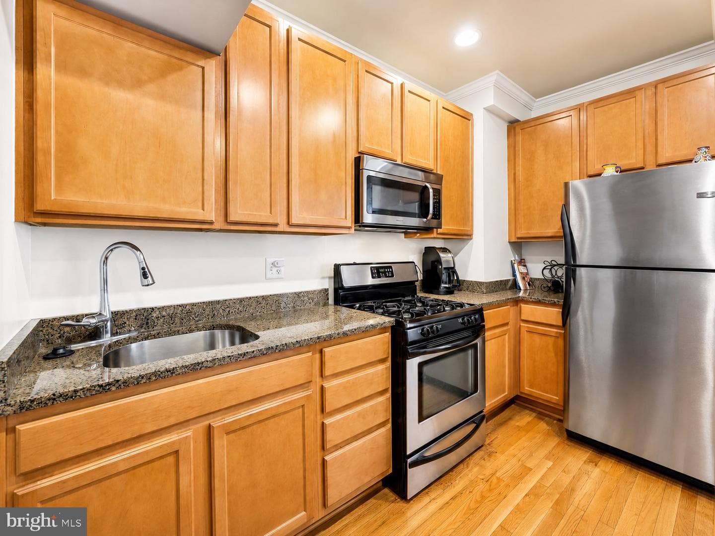 441 Delafield Place NW photo 9