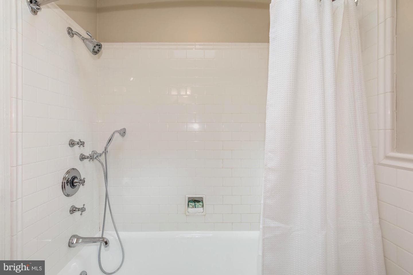 1364 Sheridan Street NW photo 31
