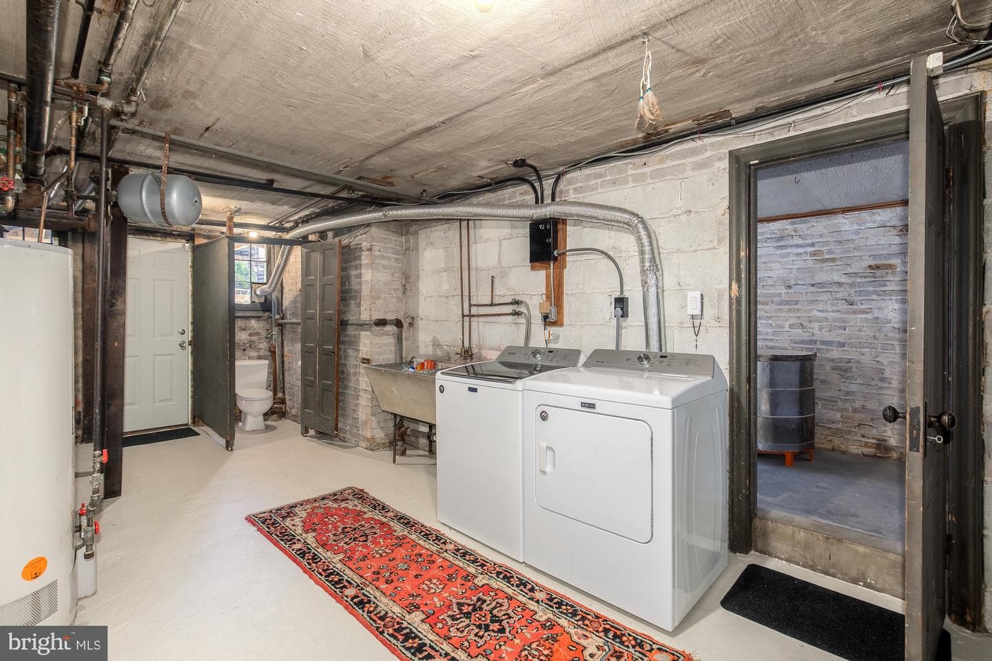 1364 Sheridan Street NW photo 45
