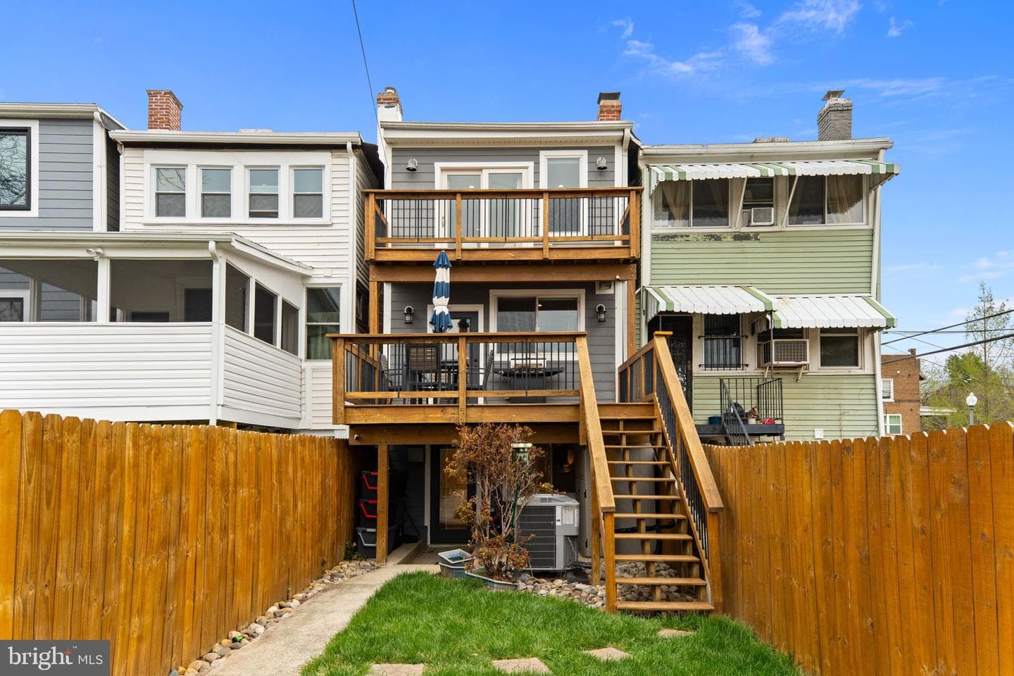 1283 Oates Street NE photo 34