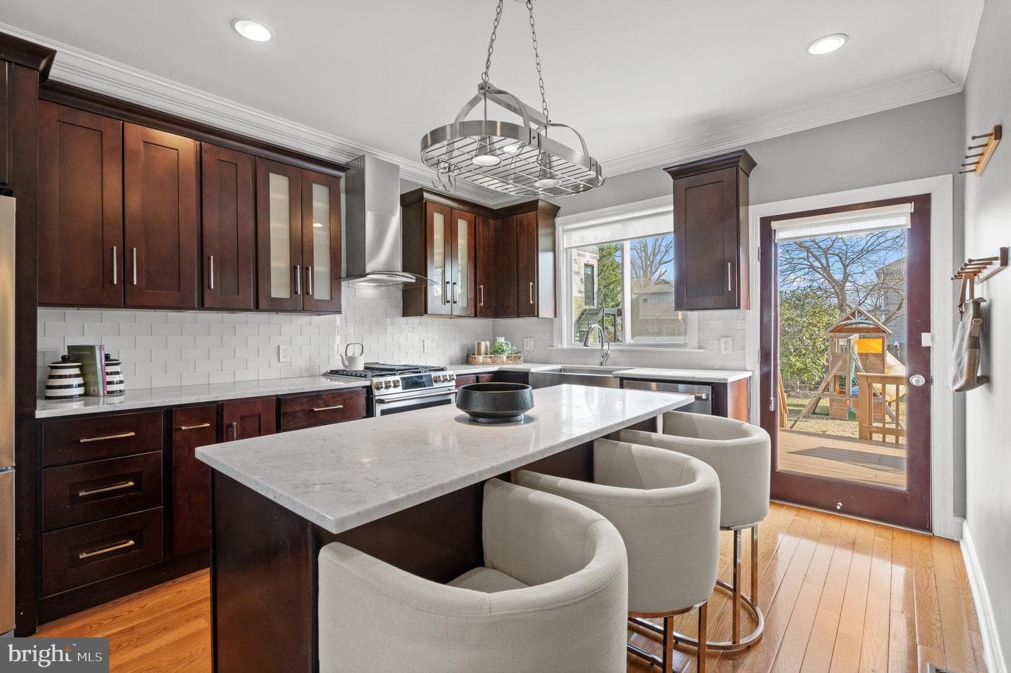 3021 24th Street NE photo 10
