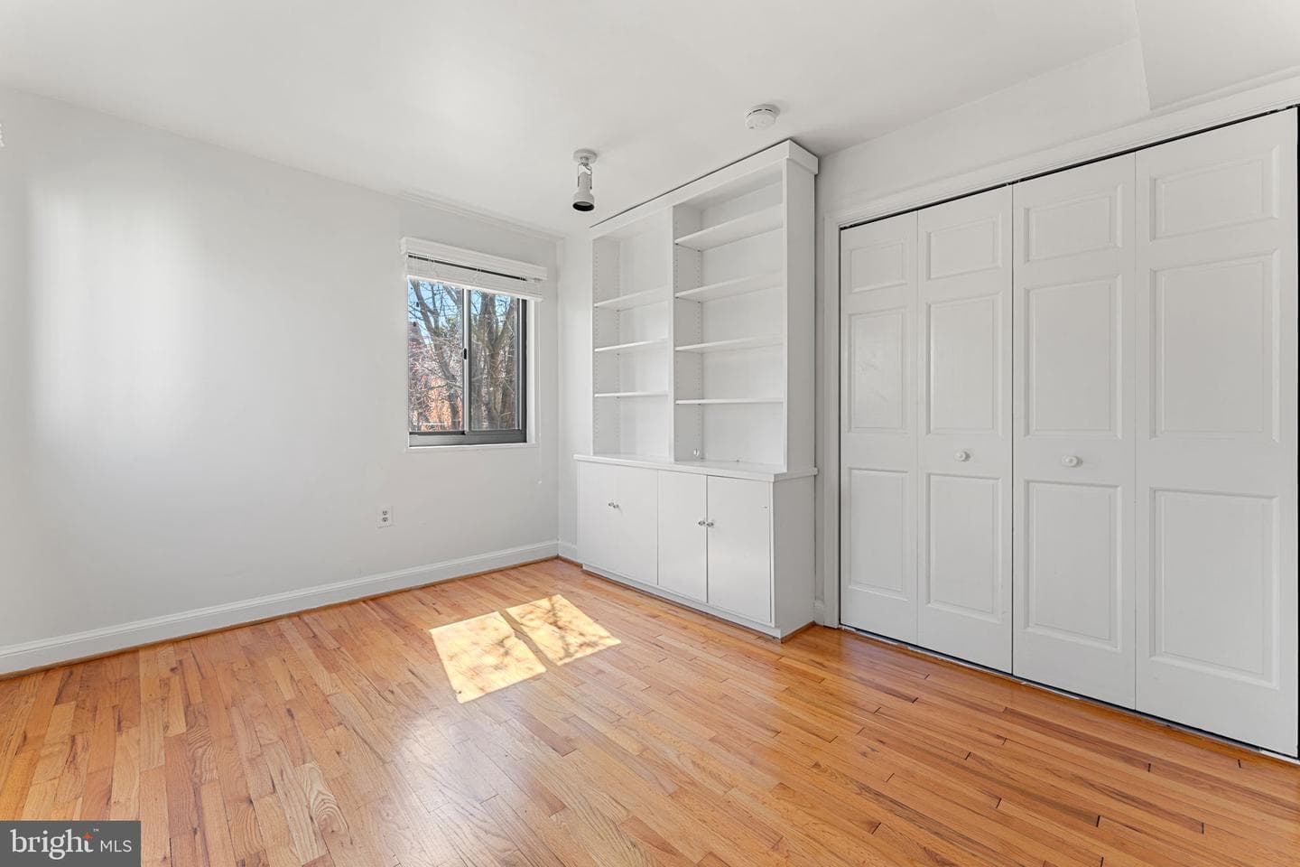 3827 Davis Place NW #5 photo 15