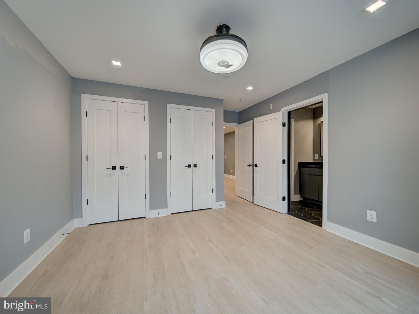 615 15th Street NE #1 photo 26